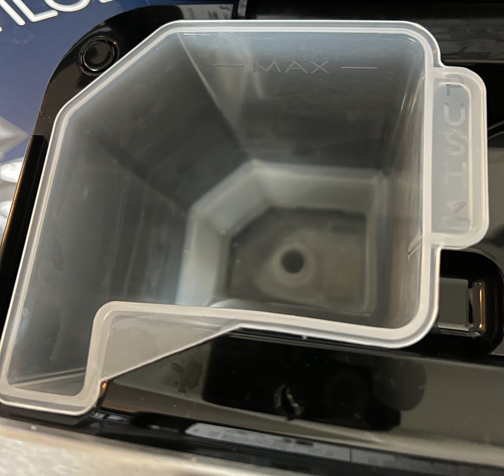 DeLonghi Stilosa Water Tank